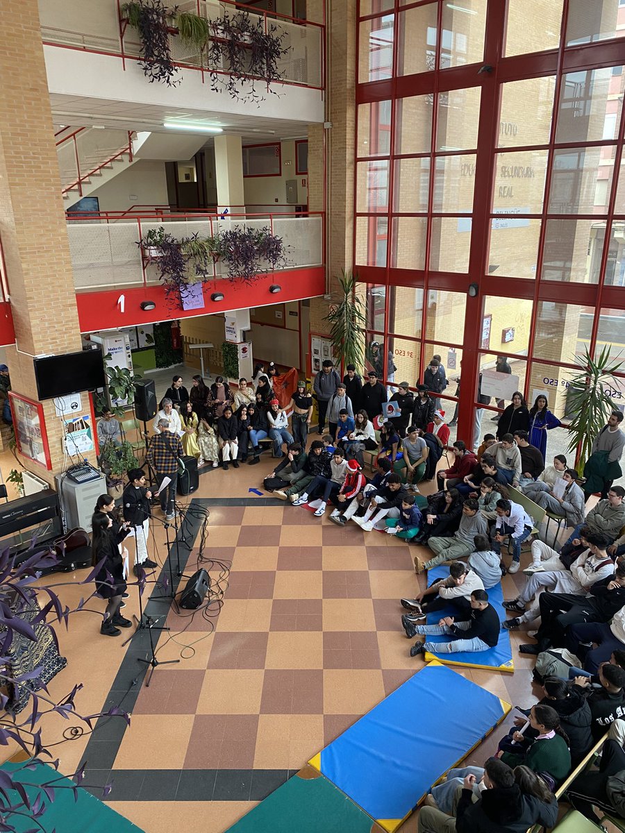 I.E.S. ARCA REAL tweet media