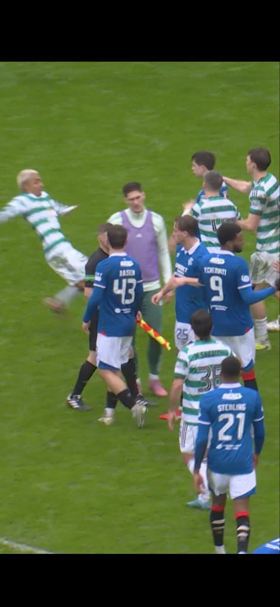 JG🇬🇧 tweet media