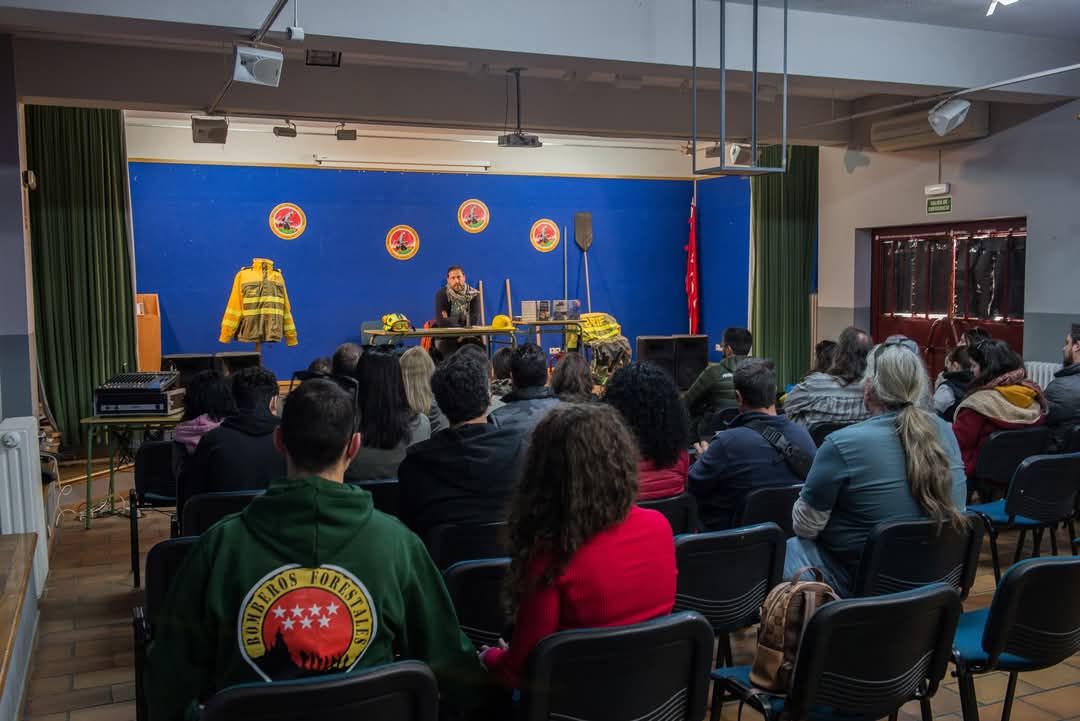 MUSEO DEL BOMBERO FORESTAL. tweet media