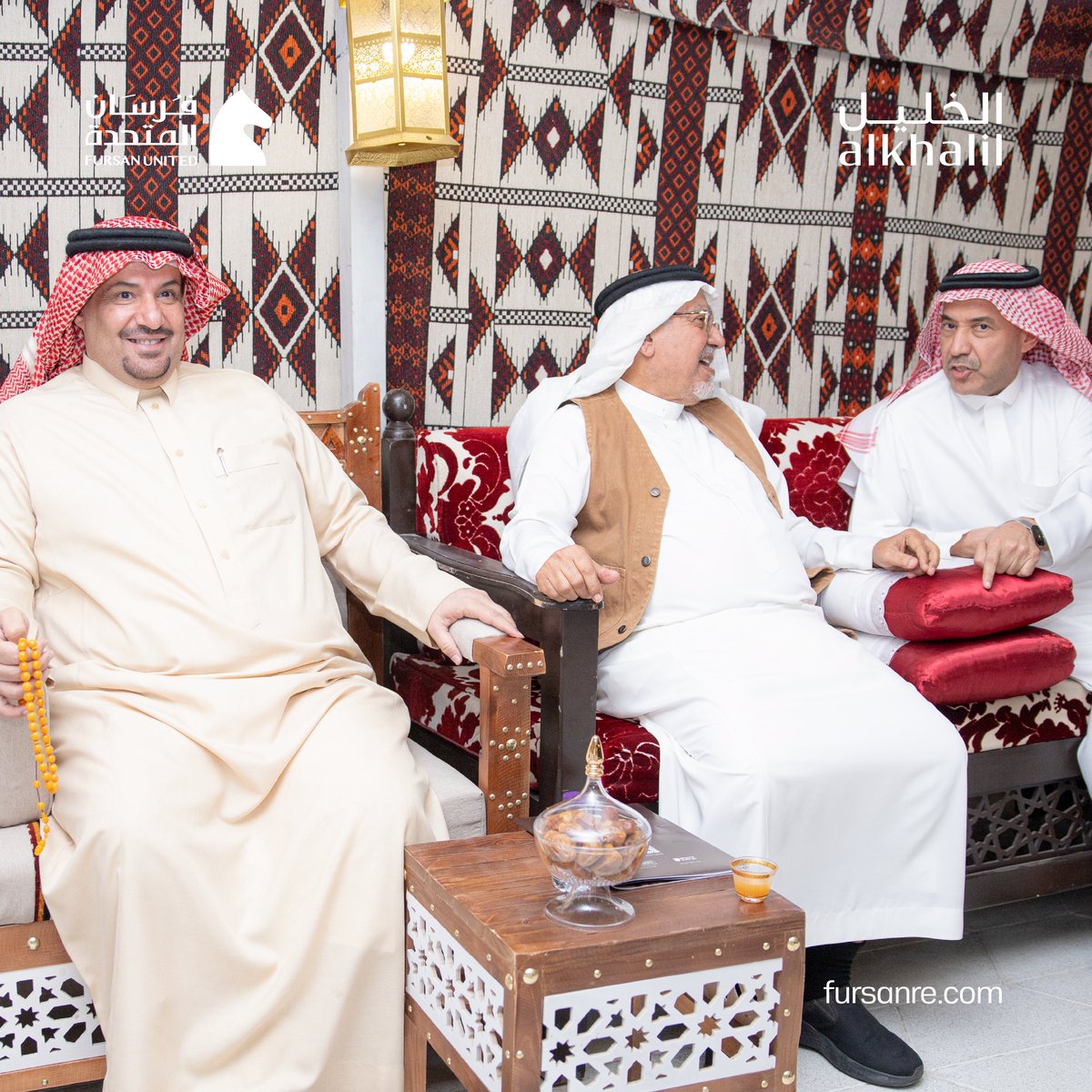 fursanre's tweet photo. تشرفنا بزيارة نخبة من رجال الأعمال والمستثمرين إلى مركز مبيعات #مخطط_الخليل للتعرف على تفاصيل المخطط ومزاياه الاستثنائية عن قرب.

 #فرسان_المتحدة https://t.co/C0DOaYOTuA