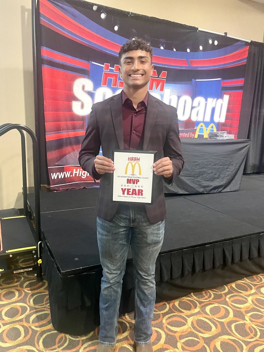 Robert Pineda tweet media