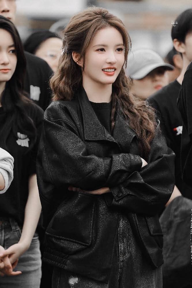 🎯New material
"Swap Life"  x Lantern Festival

—Official Weibo + Official Douyin + Youku

【10:00】New stills and posters