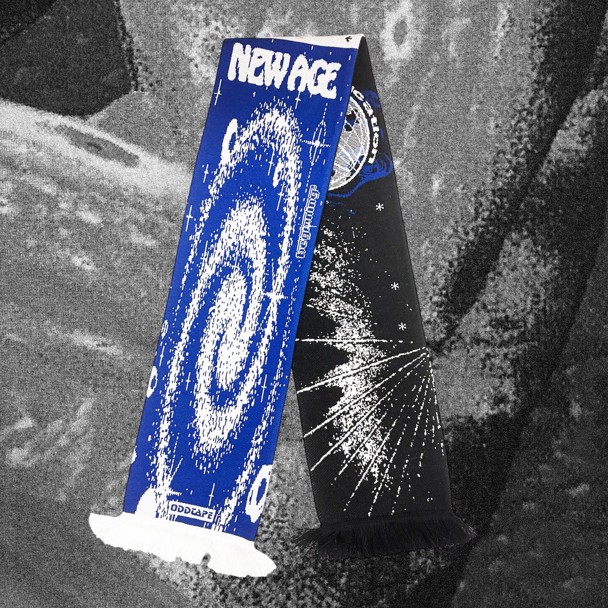 TapeOdd's tweet image. 🌐

NEW AGE / BEYOND THE CORE SCARF - ODD TAPE DUPLICATION

Manufacturing : @cornerprinting3 
________________________

渋谷PARCO / 戸田公園店 /  ONLINE SHOPでお買い求めいただけます 

#cassettetape
#oddtapeduplication
#SCARF

oddtape.com/products/odd-t…