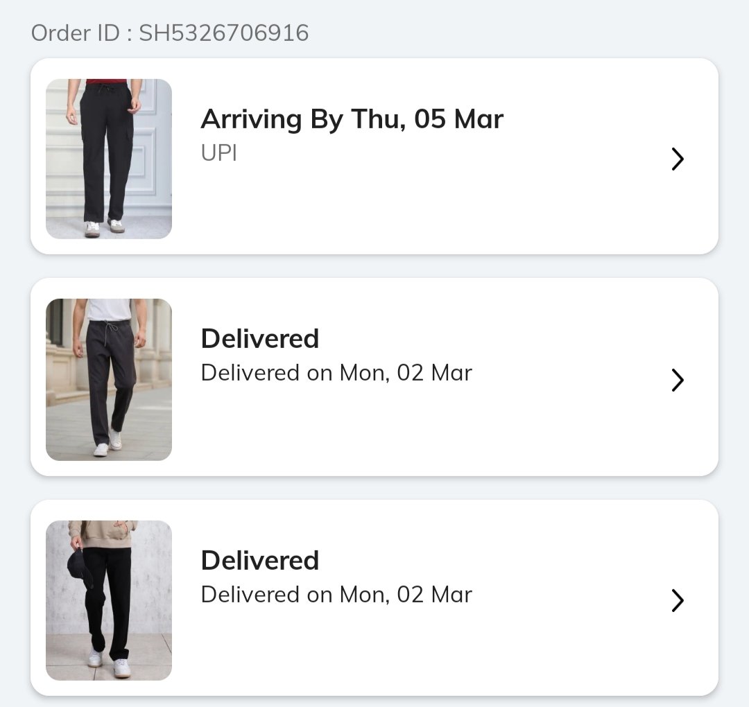 Suraj34850103's tweet photo. @delhivery @SheinIndia Today my parcel delivered but items missing in my order and delivery boy told me that after taking otp that parcel is opened and when i checked by items i found that one item is missing , the third item in the image was missing https://t.co/P4yxrsU5tR