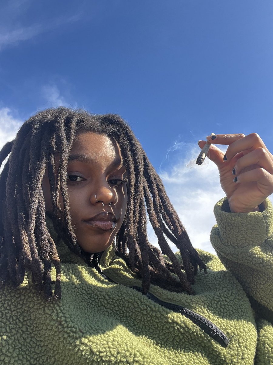 Hevo.locs tweet media