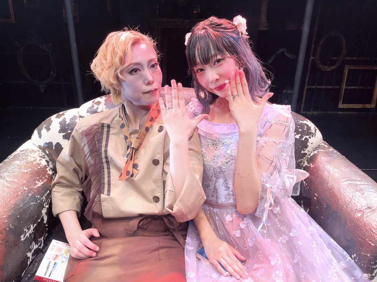 ヒラリオンと結ばれました💍

「誰が本当に大切なのか」気づけたんだね、ジゼル！

この指輪、最後くれたんだよ〜🥲💍

あれ？ティ、ティラミス…？？

#GIHBS
#バレミュ