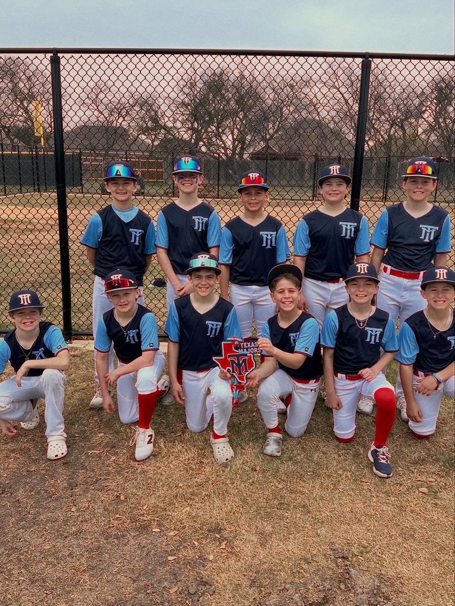 hollyplum's tweet photo. Congrats Texas Majors on their 1st
tournament win of the season!! My #22 had a triple and home run over the weekend! Proud Momma!!⚾️🤍🤩🩵 https://t.co/eiqoQFPGc0
