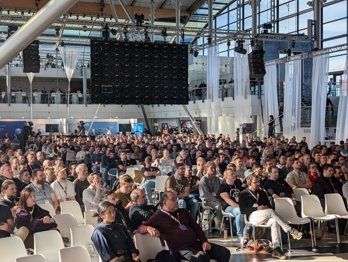 Nils Adermann tweet media