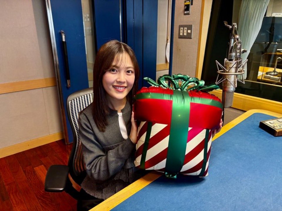 yunaloves0303's tweet photo. ゆなちゃん23歳のお誕生日おめでとう🎉

会えなくなって半年以上経つけど、ゆなちゃんの可愛い声、綺麗でかっこいい歌声、トークetc...のおかげで頑張れてるよ

今年最初のブログの攻めの姿勢で掴みに行く
努力家で何事にも全力なとこほんとかっこよくてrespect

#柴田柚菜生誕祭 
#ゆなまつり https://t.co/lv0xqp6TBr