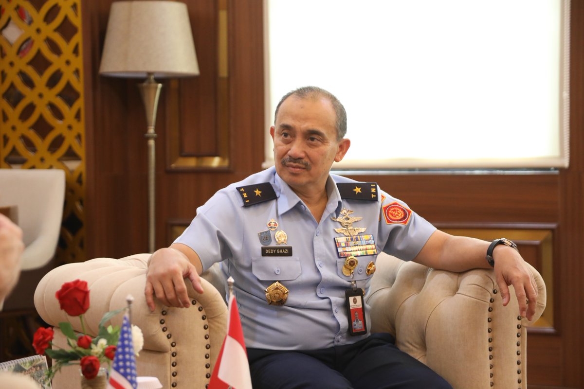 Unhan RI tweet media