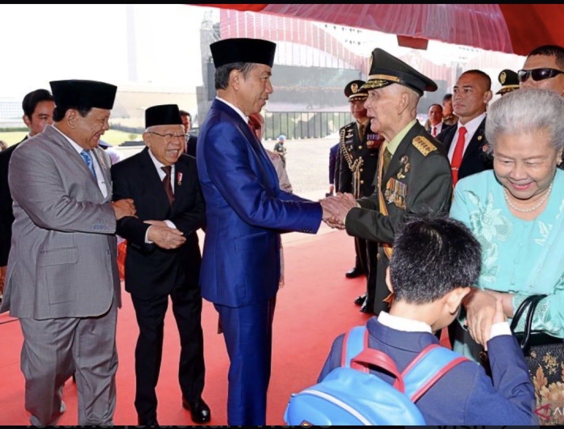 SemiGodDevil's tweet photo. @jokowi https://t.co/RLgyuncvao