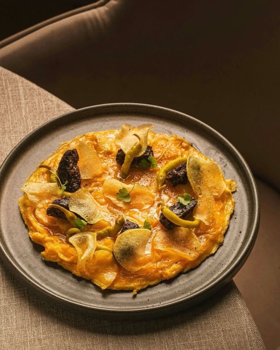 costa_adeje's tweet image. ☀️☀️☀️☀️La gastronomía en #CostaAdeje vuelve a brillar con cuatro nuevos Soles Repsol. 

🤗 El restaurante San Hô ha obtenido su segundo sol, mientras que Haydée, Cráter y Troqué han conseguido el primero. 

Enhorabuena a todo el equipo que lo ha hecho posible👏🏻

#EnCuerpoyMente