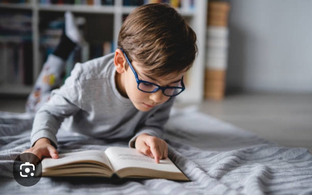 Asombroso. Suecia eliminó las tables y prohibió los celulares en las escuelas...Volvió a los libros de papel y a escribir con lápices o bolígrafos en cuadernos...Tareas a mano...La educación electrónica NO SIRVE.