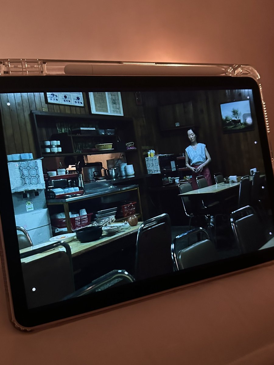 Letycia Moreen tweet media