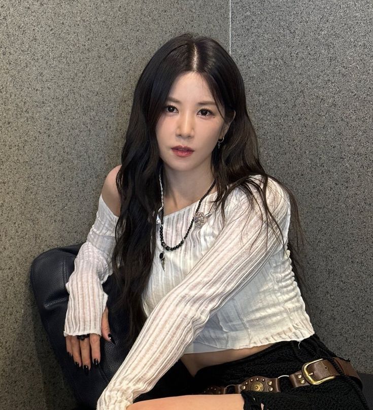 Happy Birthday to the best leader who has guided and supported Apink for 15 years. Thank you for leading Apink every step of the way. You’ll always have my love and support, today and always. 

우리 롱리더 생일축하해요 🩷
항상 건강하고 행복하세요

#박초롱 #CHORONG