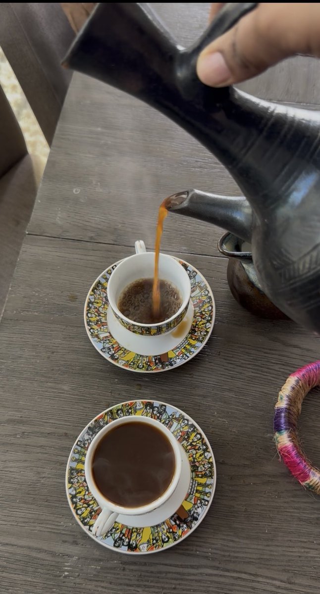 CofeeKilan's tweet photo. Before modern coffee makers, there was the jebena.

A traditional Ethiopian coffee pot, the jebena is part of a coffee ritual built on patience, culture, and connection—not just caffeine. ☕️

#Jebena #EthiopianCoffee #CoffeeCulture

https://t.co/Es7DyX6Sw3 https://t.co/GDGmRjEdIH