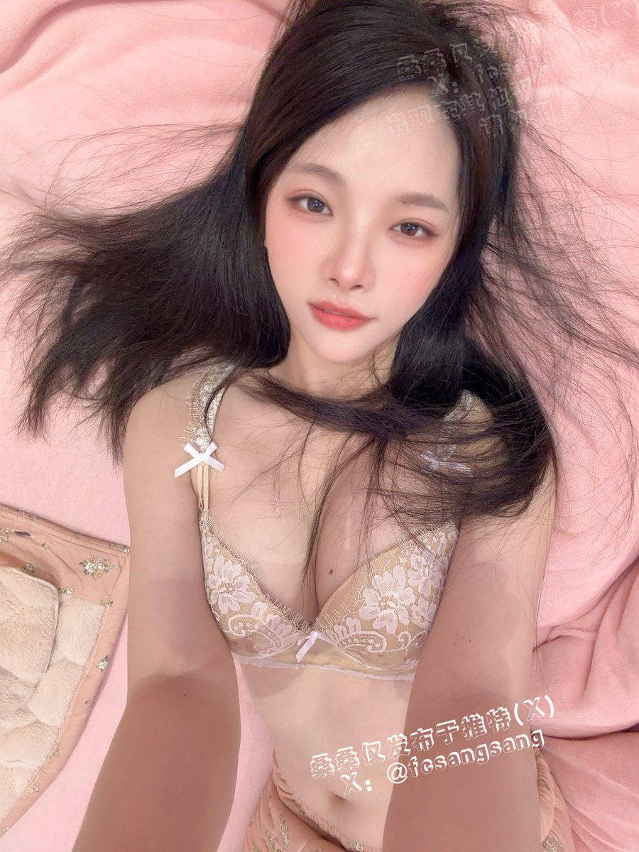 桑桑(小某书博主) tweet media