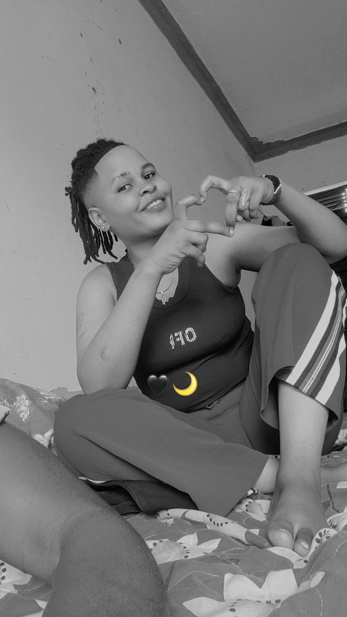 God give viva (@muetsigodgive) on Twitter photo 