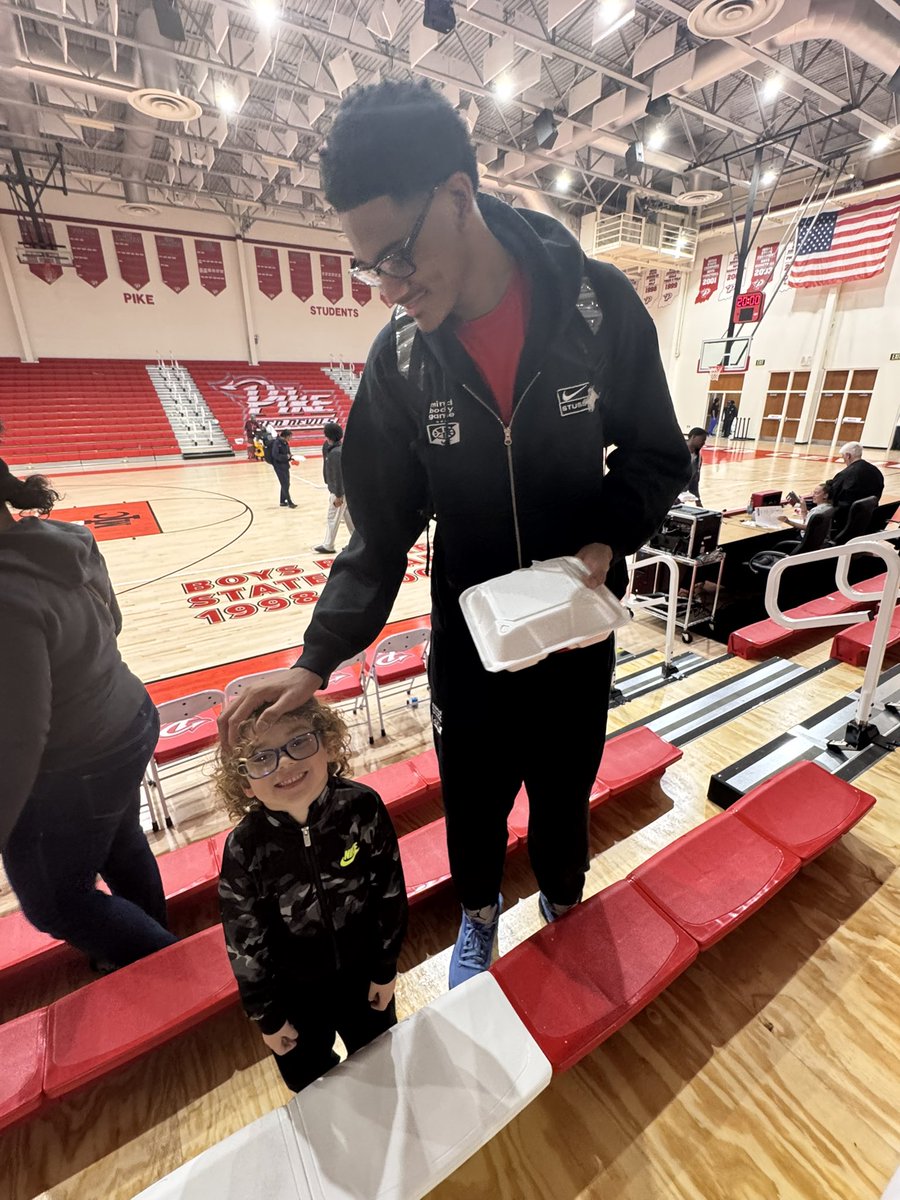 Coach Eddy Wagner tweet media