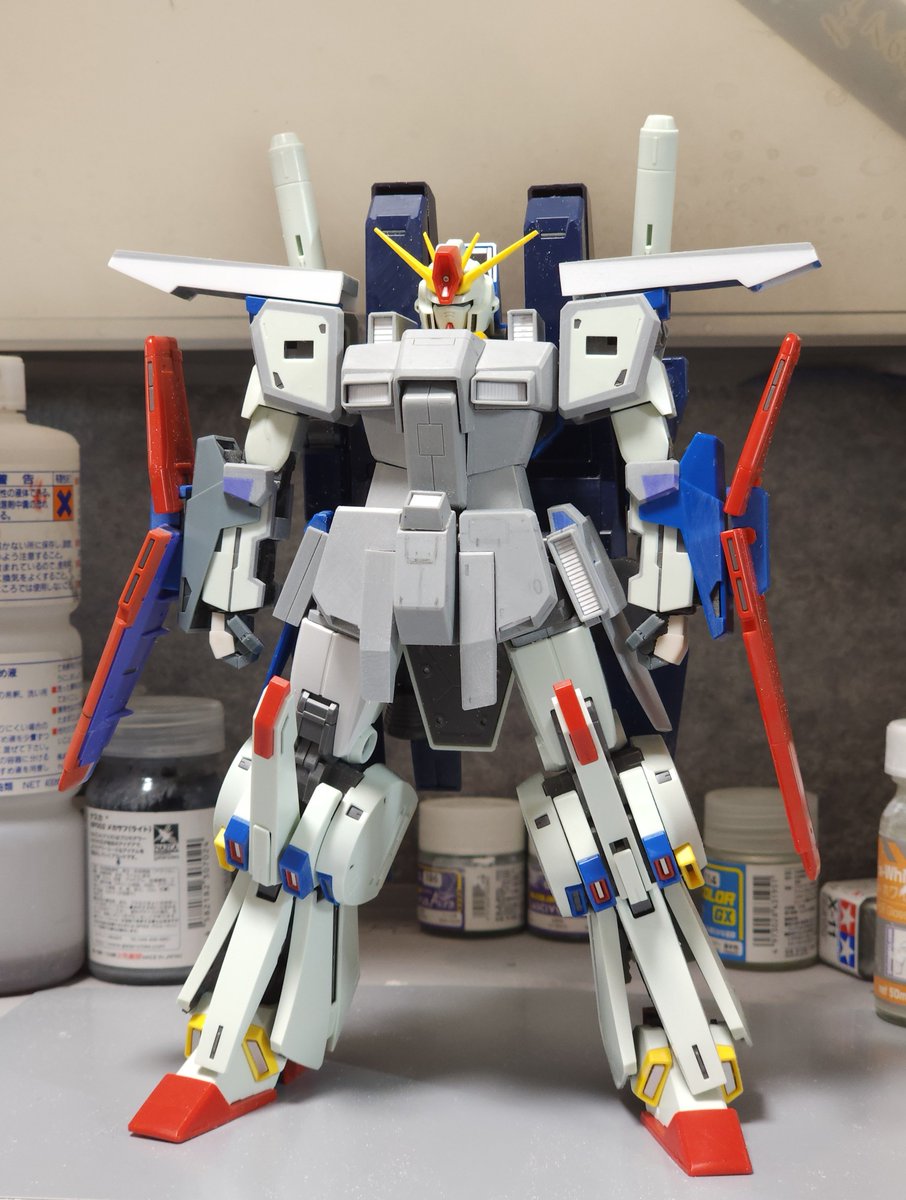 2107akahama's tweet photo. Mg ZZガンダムver.ka改修

フロントスカートの形状に納得がいかず、2週間近くトライ&amp;エラーでようやく形になりました(^ー^;A https://t.co/wND40Z4hXW