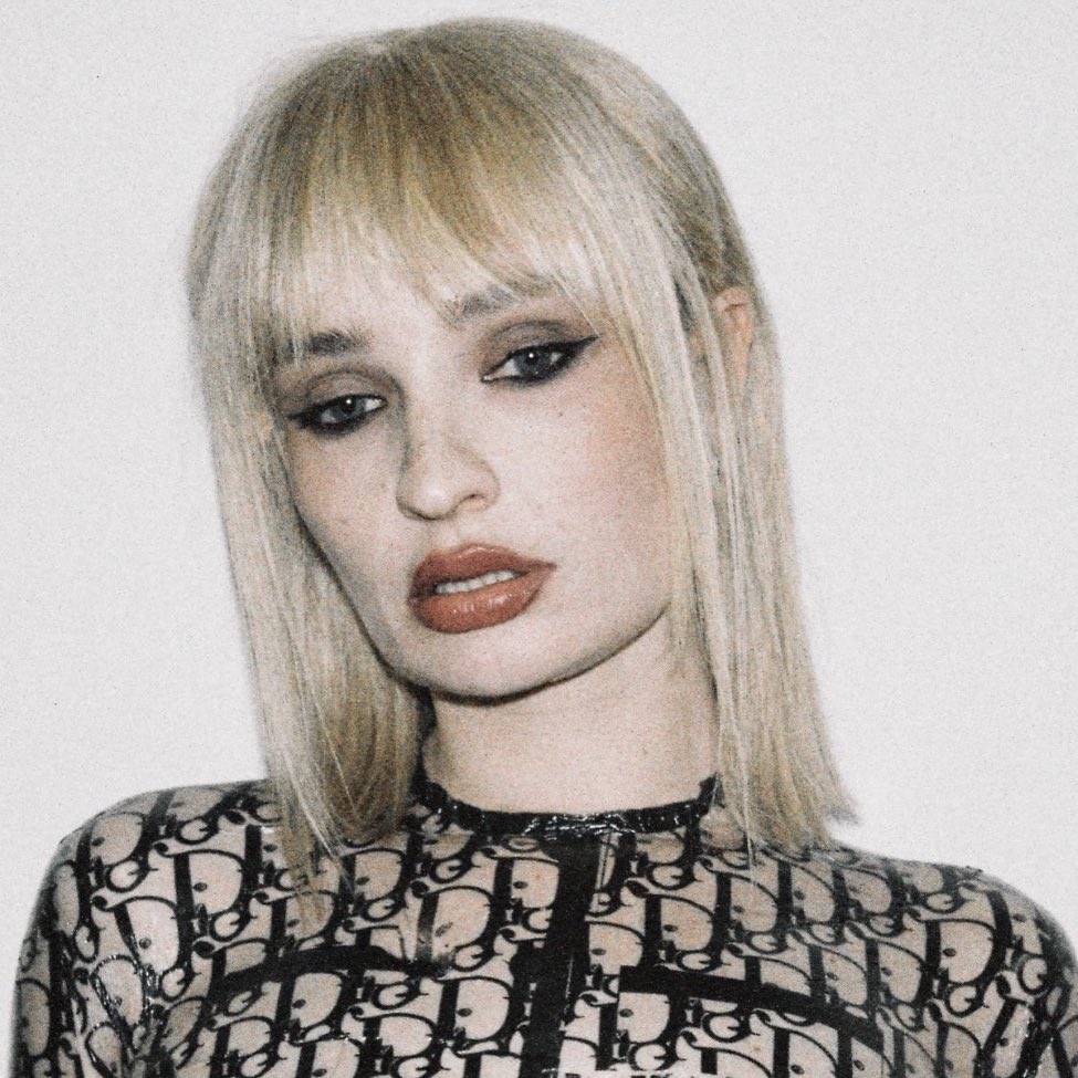 kimpetraschartz's tweet photo. 🚨 Cortisa star and kim Petras will release their new collab “get some” tomorrow. https://t.co/Wy2FOqSVE5