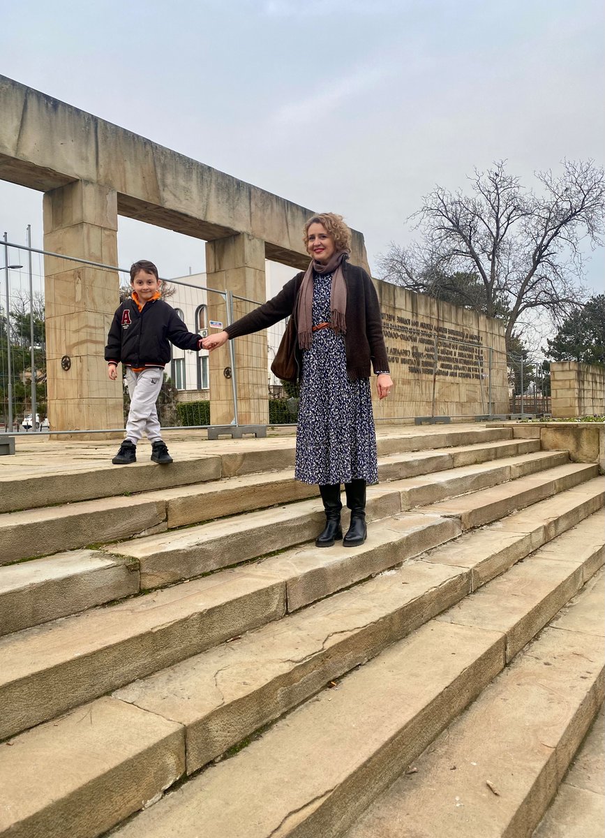 mila sila tweet media