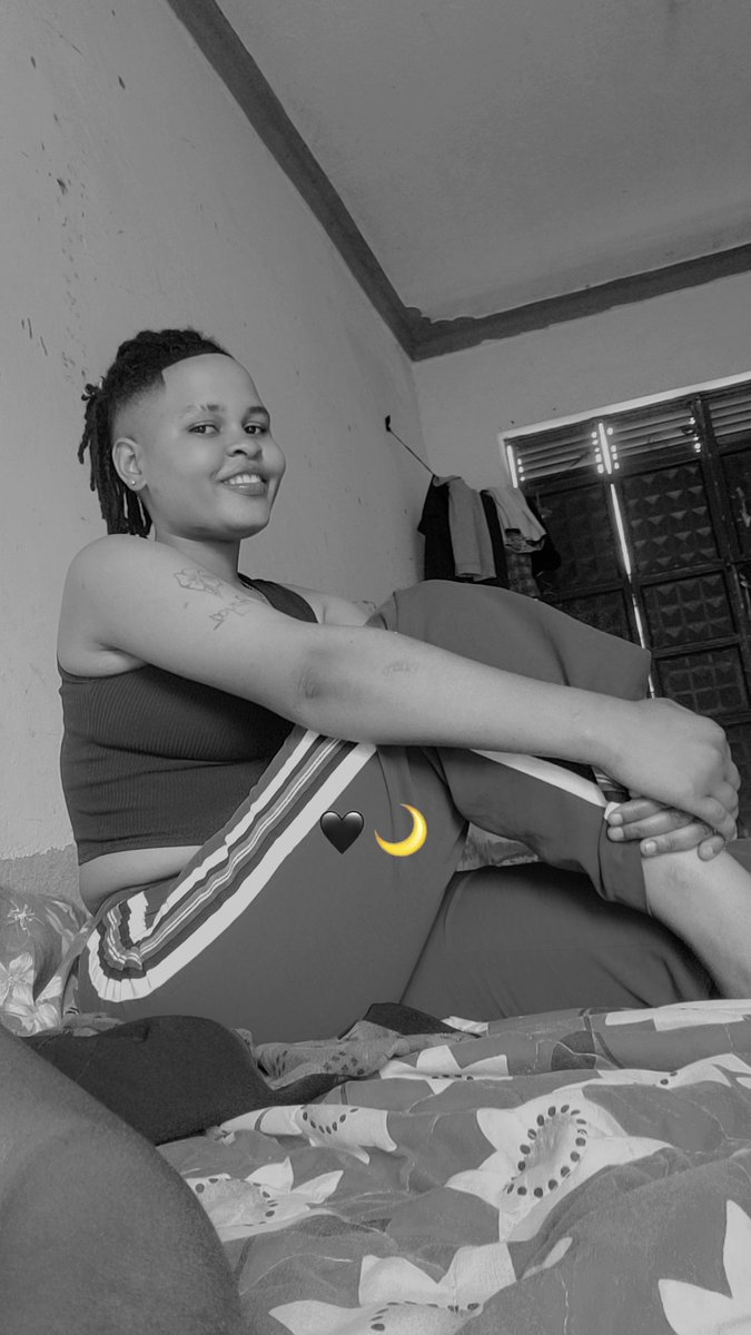 God give viva (@muetsigodgive) on Twitter photo 