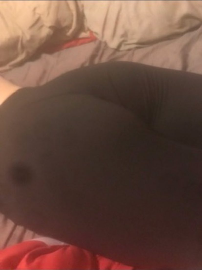 liv150524's tweet photo. Booty 
link in bio for more https://t.co/HIjEsMrJTM