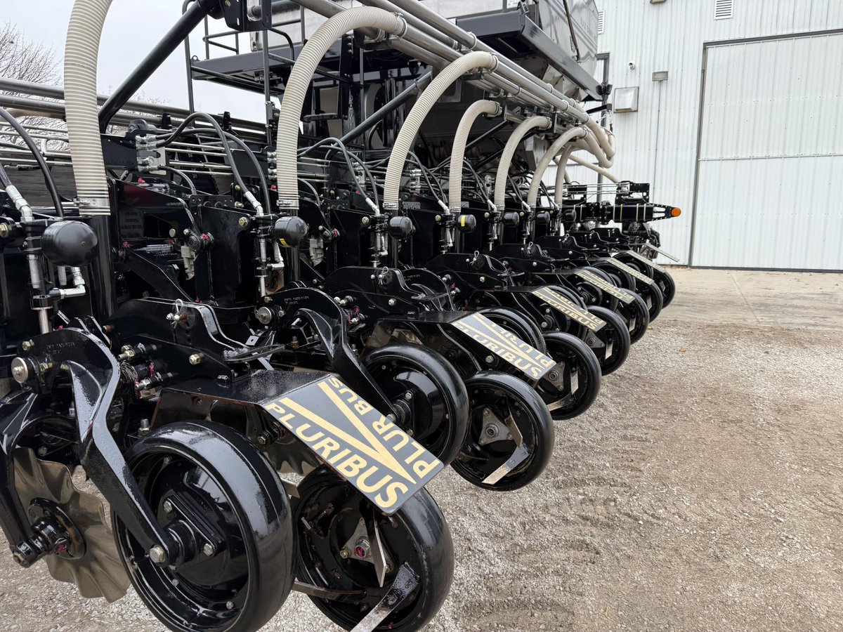 Ryan R. Nell tweet media