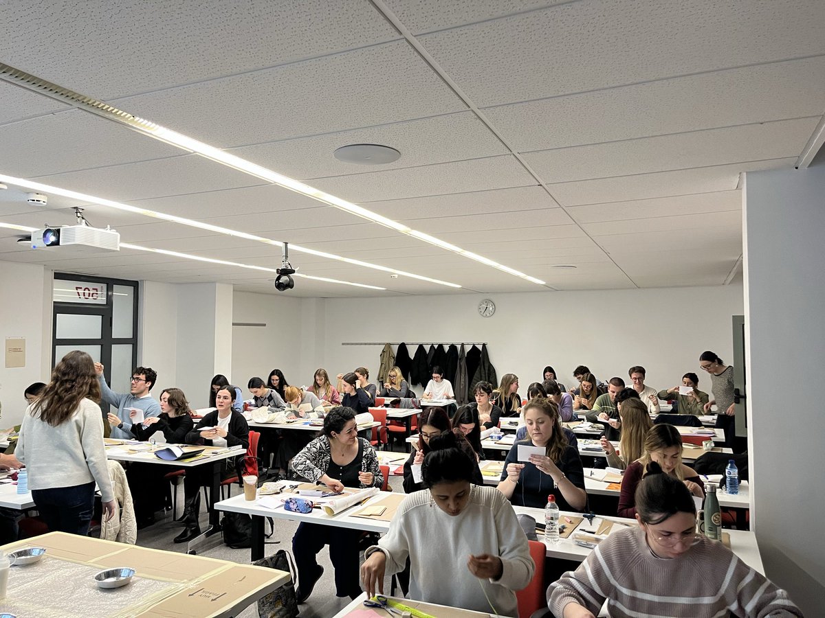 Màster en Edició-UPF tweet media