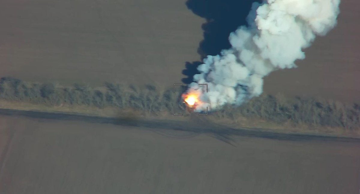 Ukrainian 422 UMR (17 AC) destroyed Russian 9K37 far from the frontline — 95 km. So far this is the first recorded loss of a Russian equipment that was destroyed by UA drone that far.

ISR: Ukrainian «Leleka».
Loitering munition: Ukrainian «Bulava».

Russians have «Lancet-3»