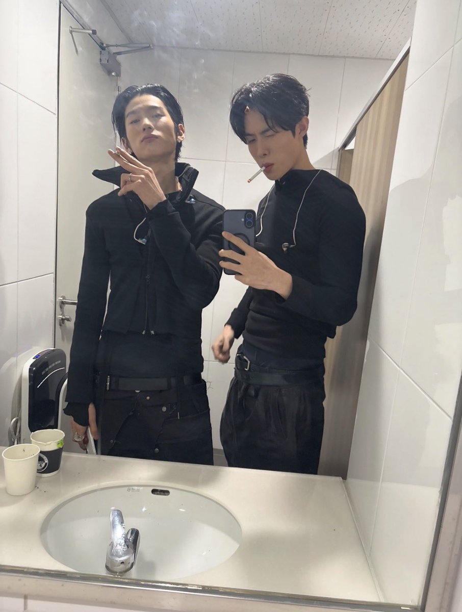 shu tweet media