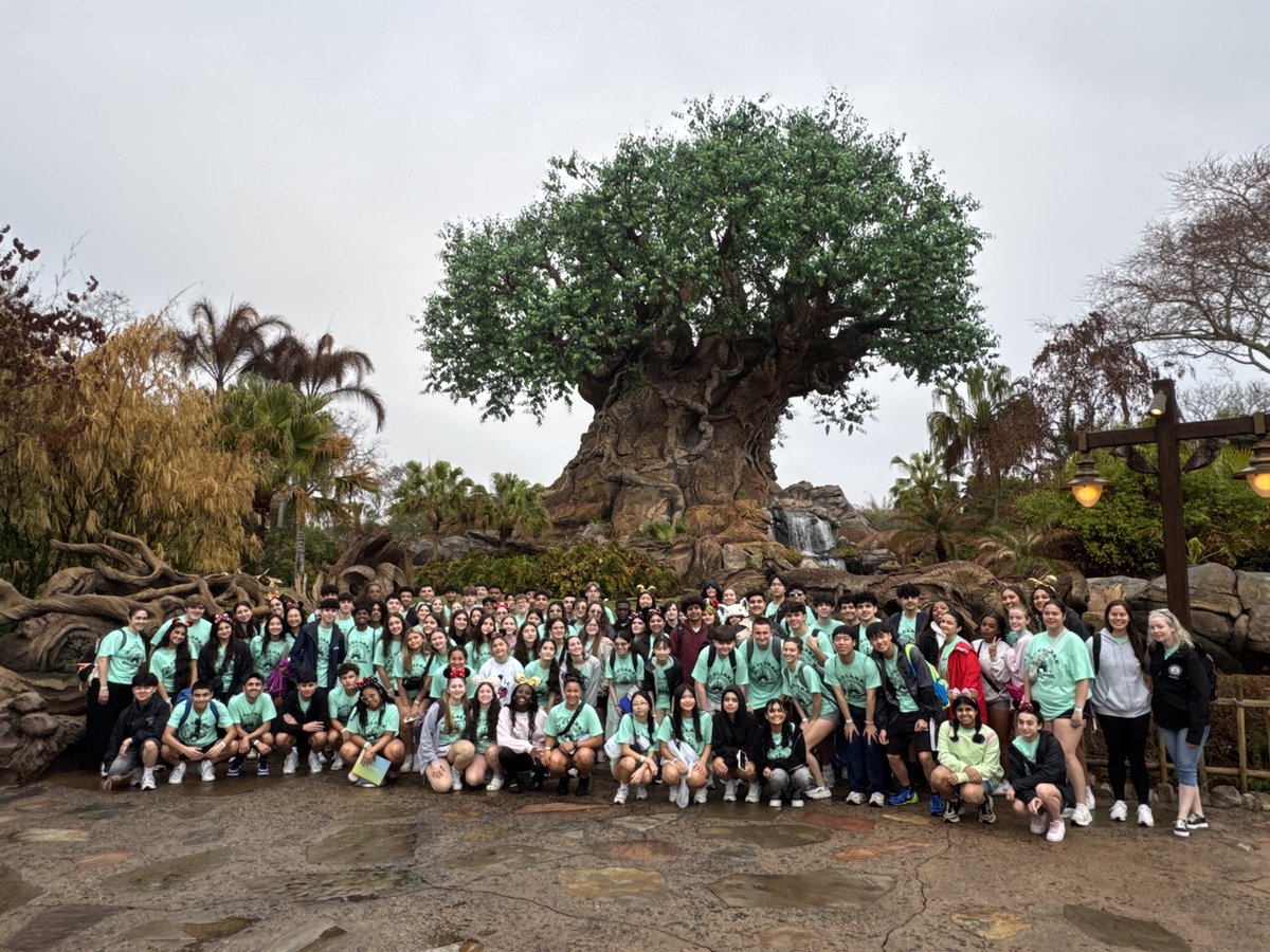 East Meadow Schools tweet media