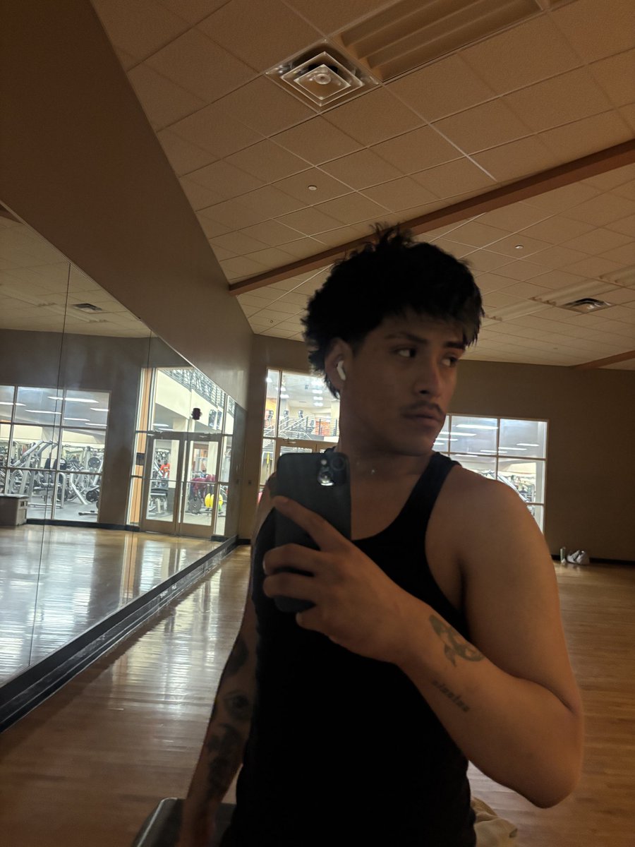 miguelo tweet media