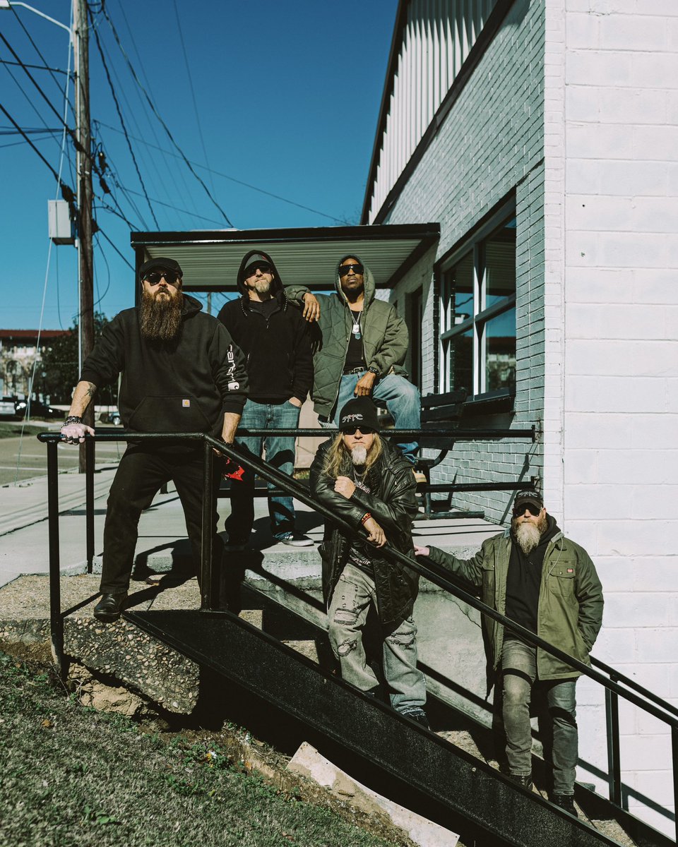 Storage24band tweet media