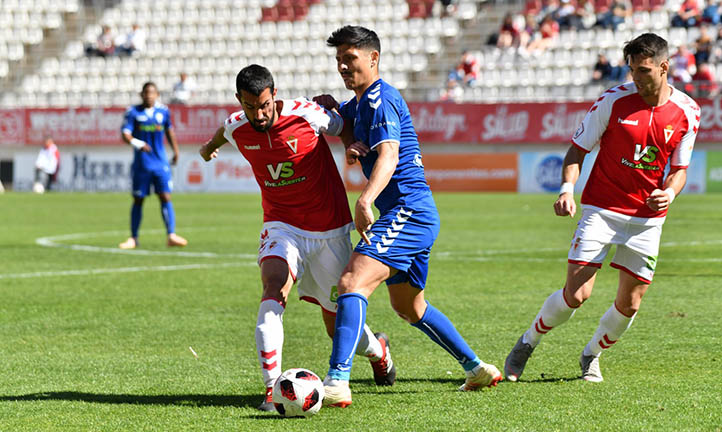 9 encuentros consecutivos sin ganar cosechó el Real Murcia en el curso 18/19.

Fue la última vez que el conjunto grana estuvo tantas jornadas seguidas sin sumar de 3. Entre enero y marzo de 2019.

Además con 3 entrenadores de por medio (Manolo Herrero, Javi Motos -interino- y