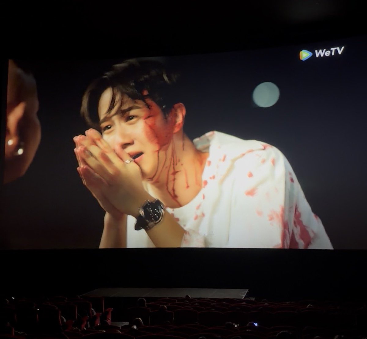 ‼️‼️SPOILER‼️‼️

WHAT IS THIS?????? 
LALIT IS STILL ALIVE?????
WHY WERE THE PEOPLE WHO ATTENED THE SCREENING SHOWN THIS????

TOGETHER FOREVER LIKE YESTERDAY
#YesterdayEP5

‼️‼️SPOILER‼️‼️