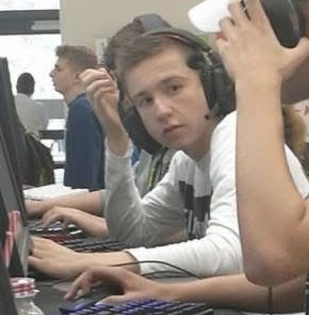 Marcuchaa tweet media