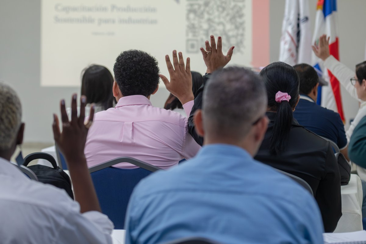 Ministerio de Medio Ambiente RD tweet media