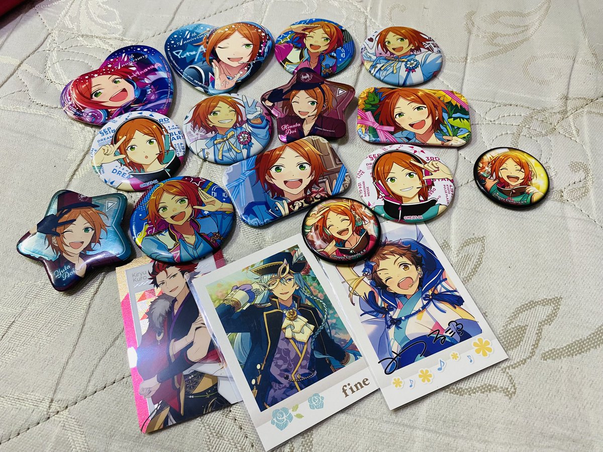 bowbiinwp's tweet photo. ขายเหมาเข็มกลัด  300 รวมส่ง
- ♥ สนใจ,ขอรูปเพิ่มเติม dm / mt

#ตลาดนัดอันสึตะ
#ตลาดนัดensemblestars
#ตลาดนัดensemblestar
#ตลาดนัดอนิเมะรวมด้อม 
#ตลาดนัดอนิเมะ
#ensemblestars https://t.co/QyFN0kx5x5