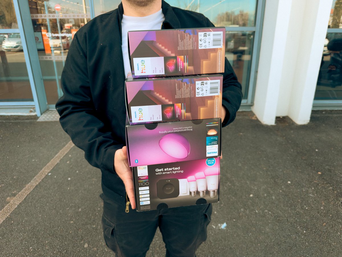 Powlisher tweet media