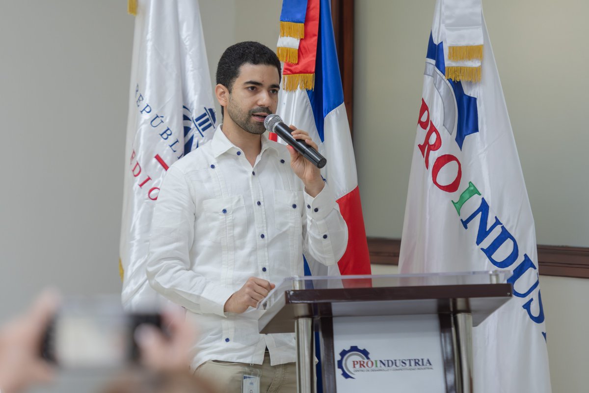 Ministerio de Medio Ambiente RD tweet media