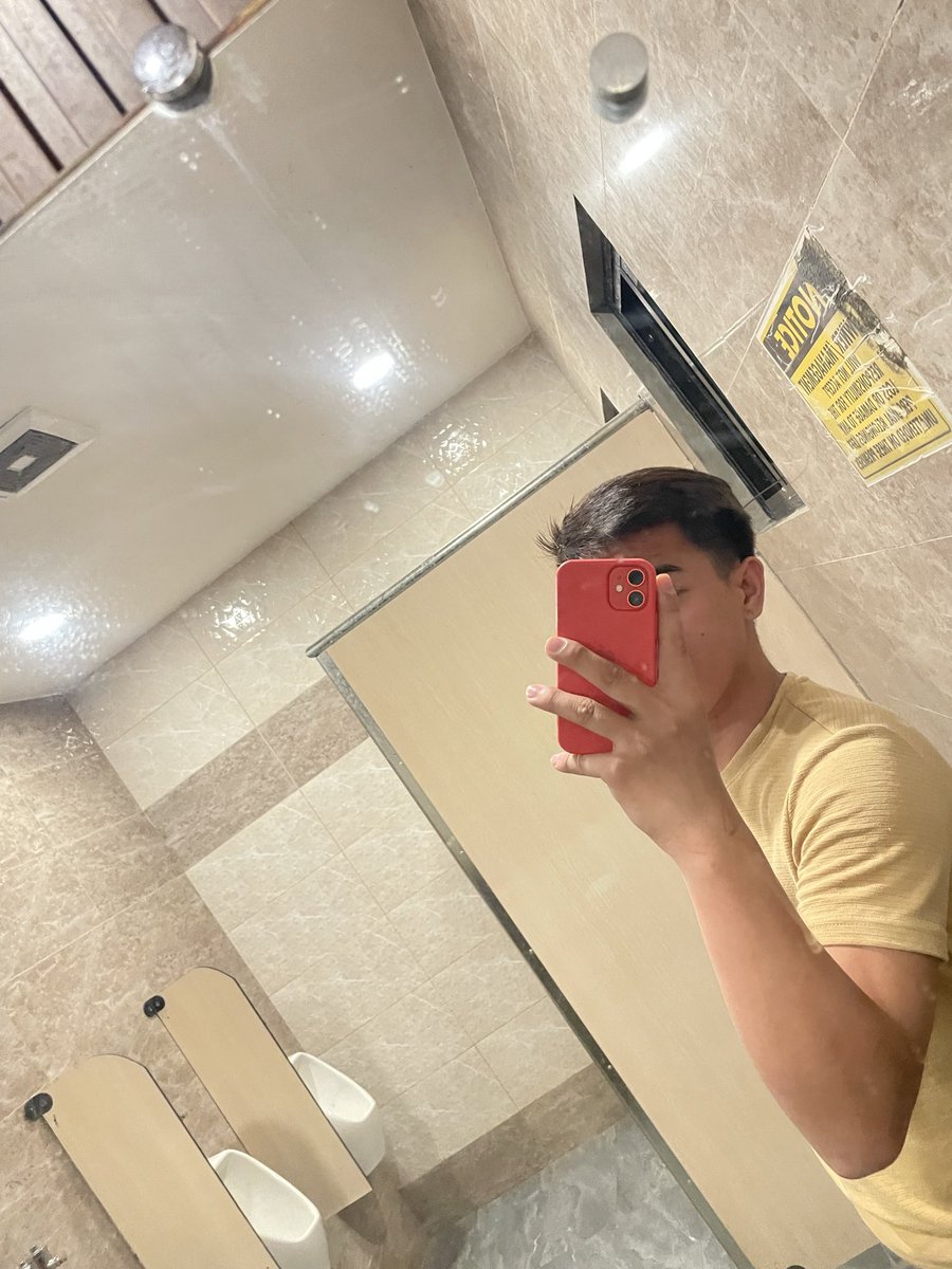 flyyn27's tweet photo. unang post HAHAHAHA https://t.co/vZ0RJPV3re