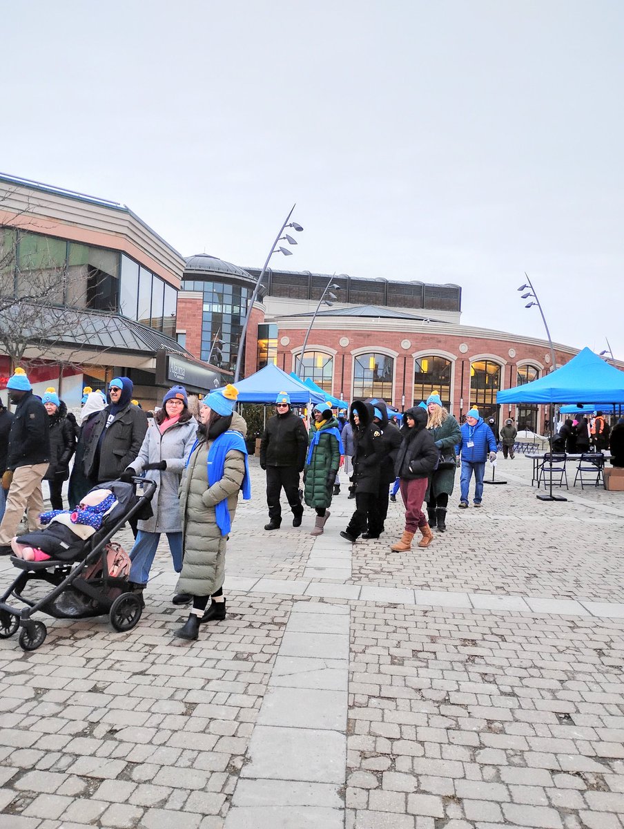 SheppardBret's tweet photo. @bramptonbits @CityBrampton @bramptondtbia highlights from The Coldest Night of the Year 2026. Scenes from @gardensquarebrampton #cnoy #regenerationoutreach https://t.co/YMCWH4paDV