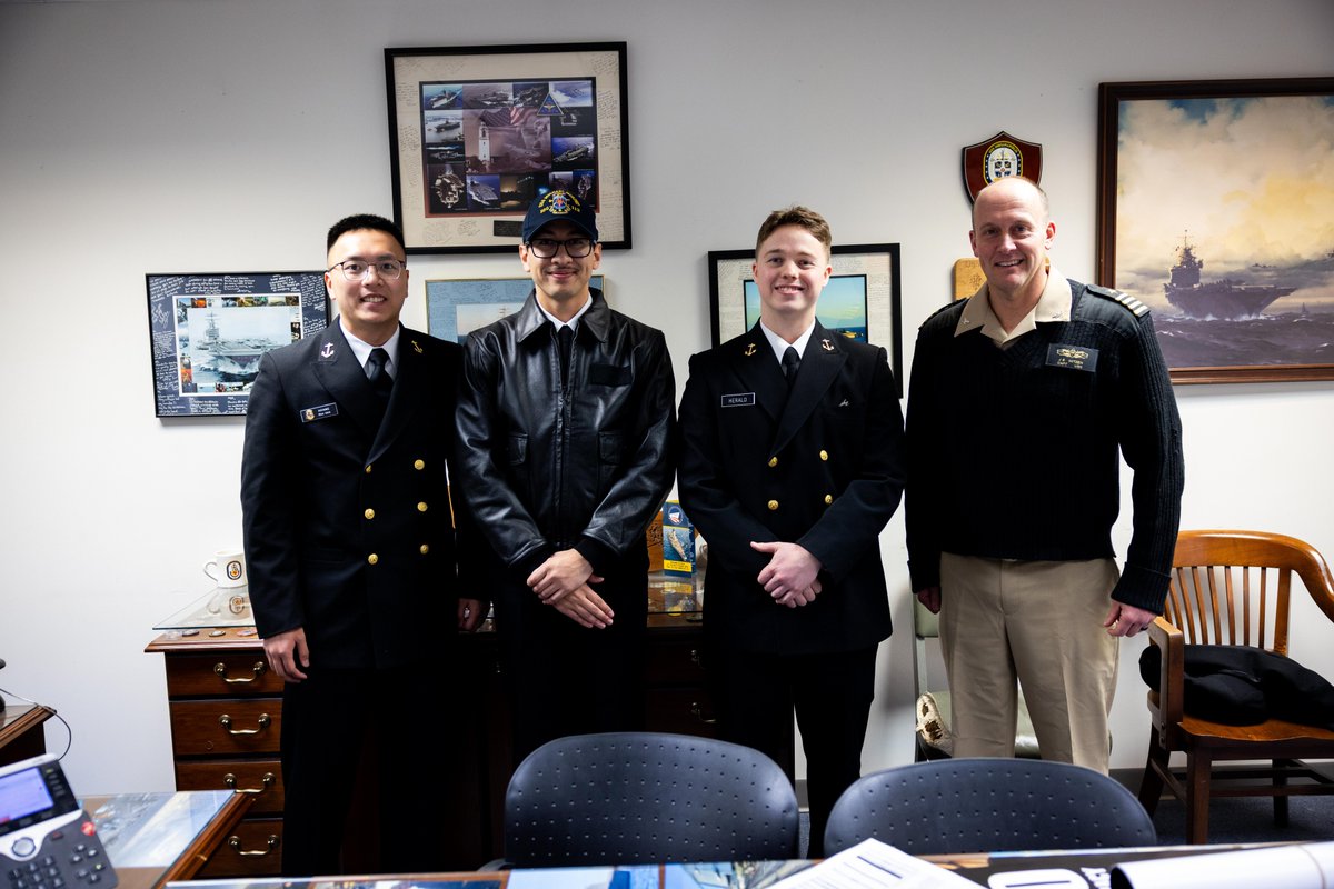 USNavyNNPP's tweet photo. Last week at Naval Reactors, NROTC Midshipman who service selected Nuclear Surface Warfare Officer dialed in to select their first ship during the biannual ship selection event coordinated by PERS-41 Surface SWO Assignments.
#TeamNavalReactors | #PoweringMaritimeDominance https://t.co/6rnKJB3IMJ