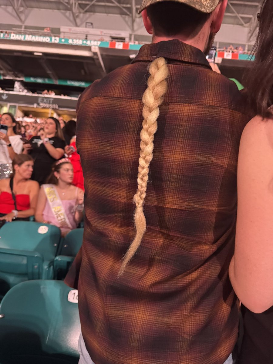 El Karma Es Un Gato❤️🔥 tweet media