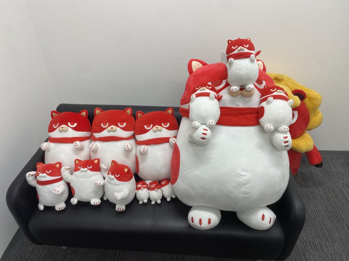 アドリブ×BIG THANK YOU にゃんまるから たくさんの「ありがとう