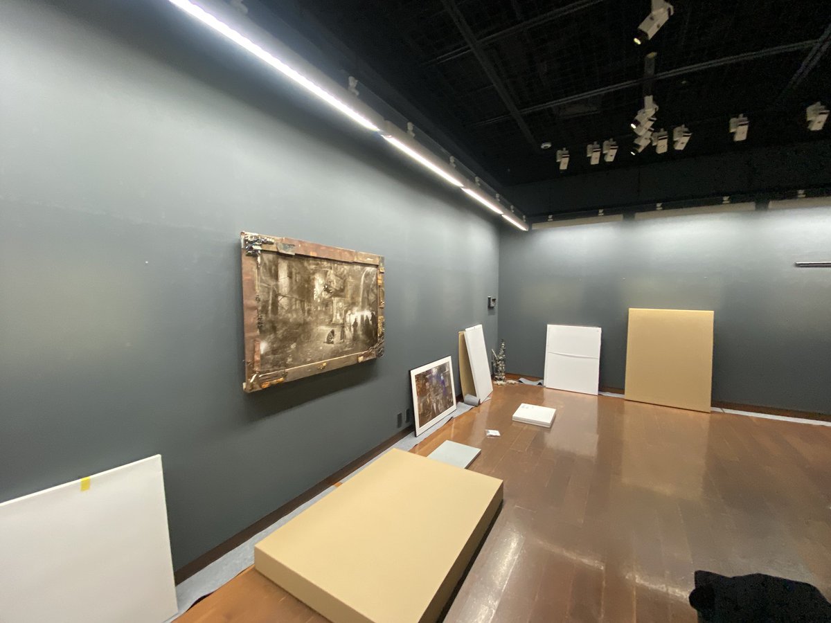 kuta_takashima's tweet photo. [個展情報]
本日、搬出でした。
改めて皆さま本当にありがとうございました！とても実りある展示になったと思っています。少し期間が空いて4月末より大阪にて巡回展を開催いたします。
引き続き何卒よろしくお願いいたします。
高島空太

#キヤノンギャラリー銀座 https://t.co/6sCc9m6ghN