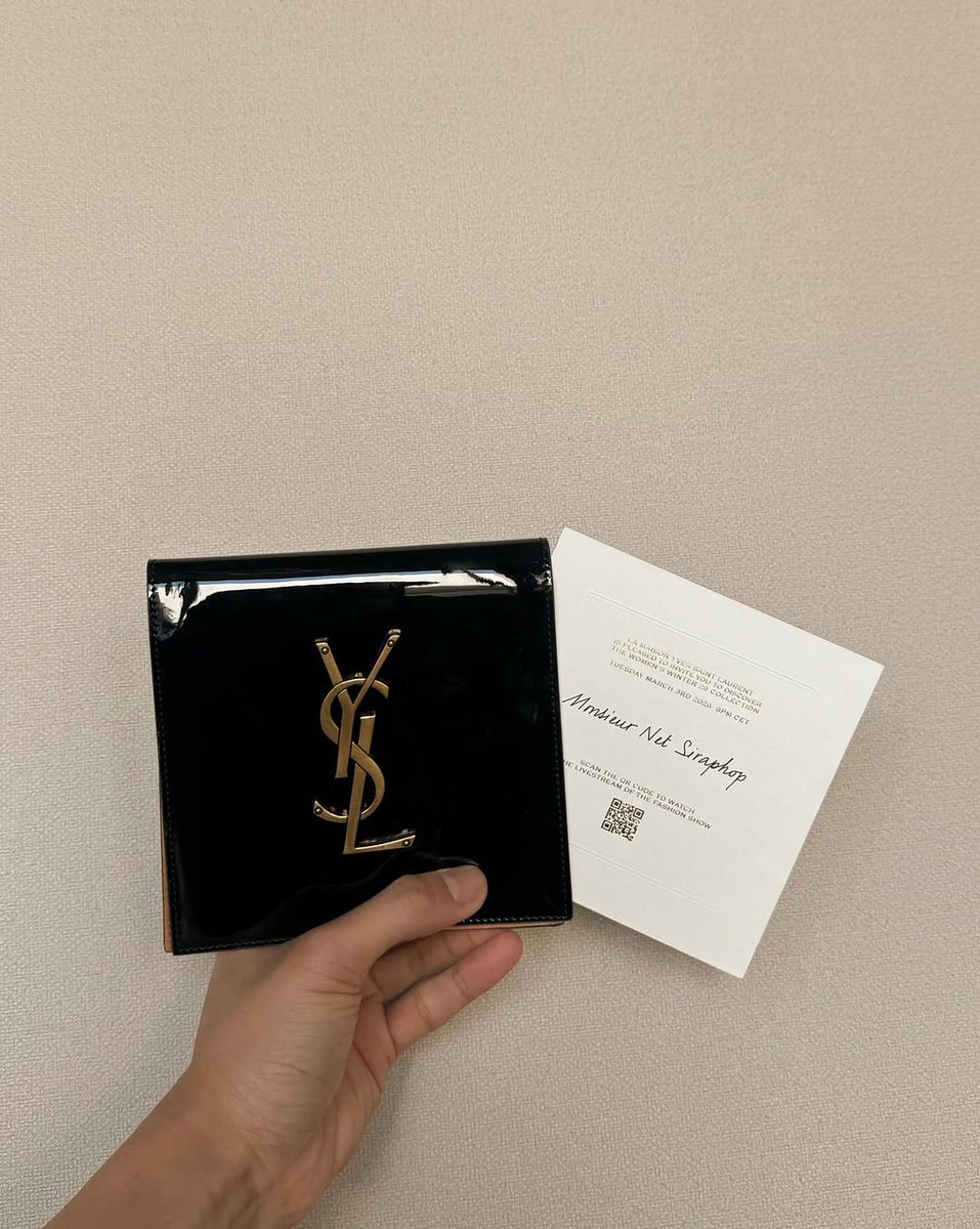 NetOfficialTH's tweet photo. 〰️ #NetIGPost Update : net_siraphop ✨ (2/2)
🗓️ 02.03.2026
🔗 https://t.co/GV1uiasIZQ
Counting down to @.ysl Women’s Winter 2026 🖤
@netsiraphop
#netsiraphop #HAPPINET https://t.co/ioqQm50pJc