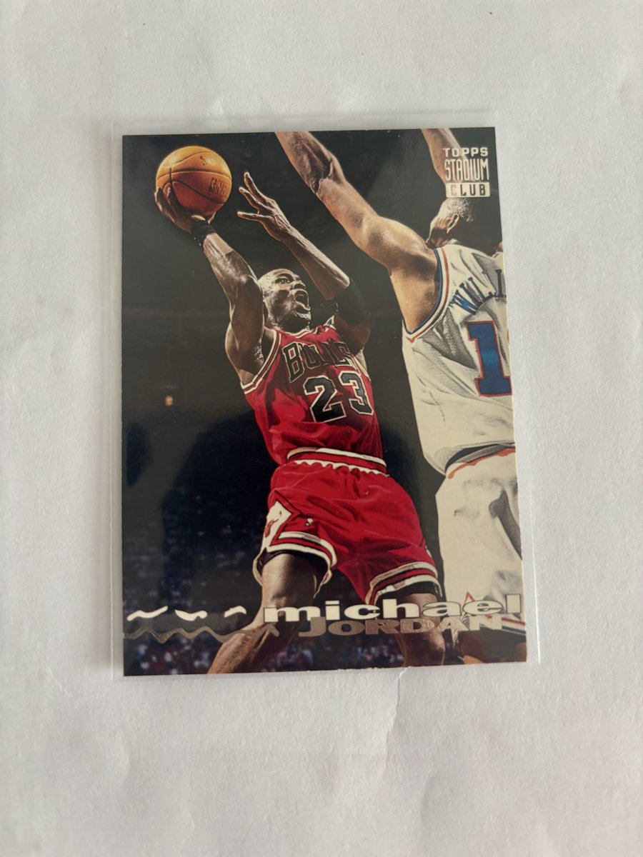 MrKdub's tweet photo. The 15K MJ GIVEAWAY celebration continues… 

Giveaway # 2 - is it the shoes?!?!?

Here is how to enter:

1. Share this post 
2. Drop your favorite Air Jordan shoe model (pic/reply) 
3. That’s it! 👍

Winner will be picked tomorrow - thanks to ALL of you for your support! 💪 https://t.co/9zamQMb43s